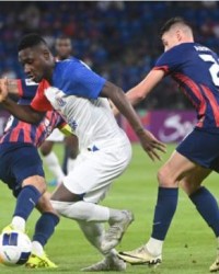 彩票开奖查询-【亚冠精英赛】特谢拉伤退阿里夫破门 柔佛3比0申花