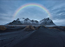 西海岸压哨扳回一城！何宇鹏犯规送点，戴维森造点+勺子点球命中